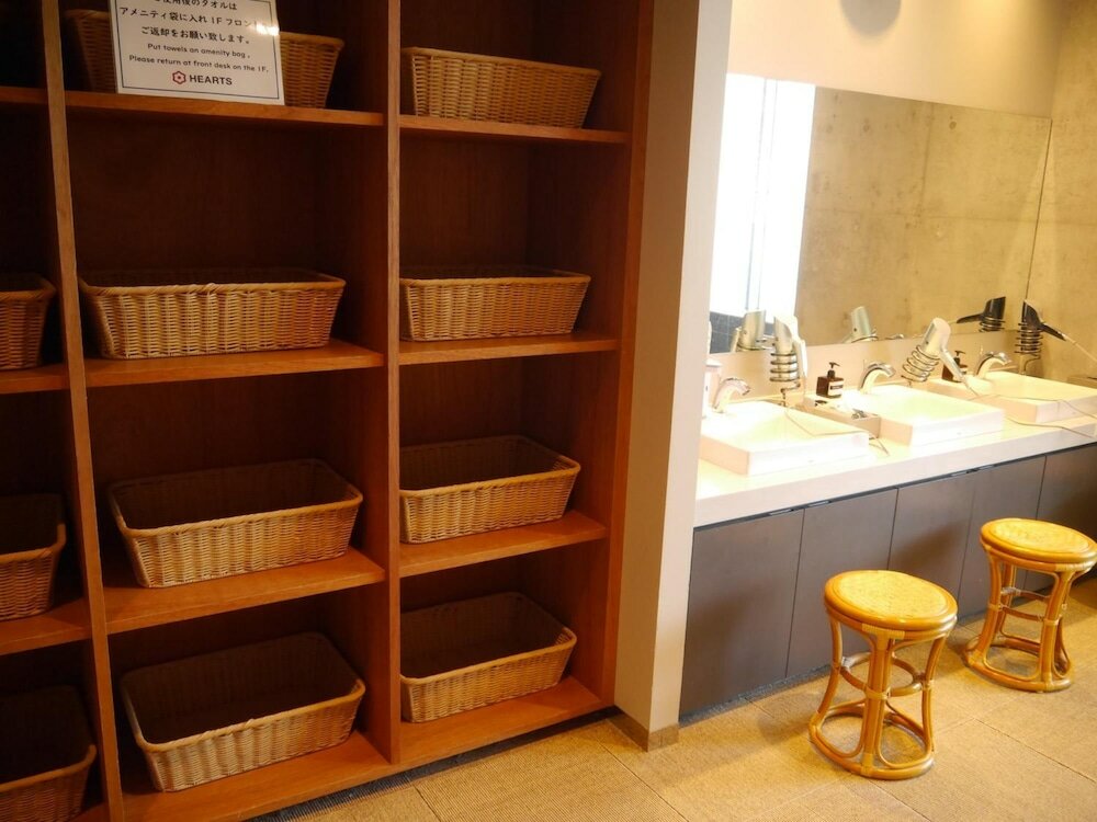 Фото Hearts Capsule Hotel & SPA Hakata