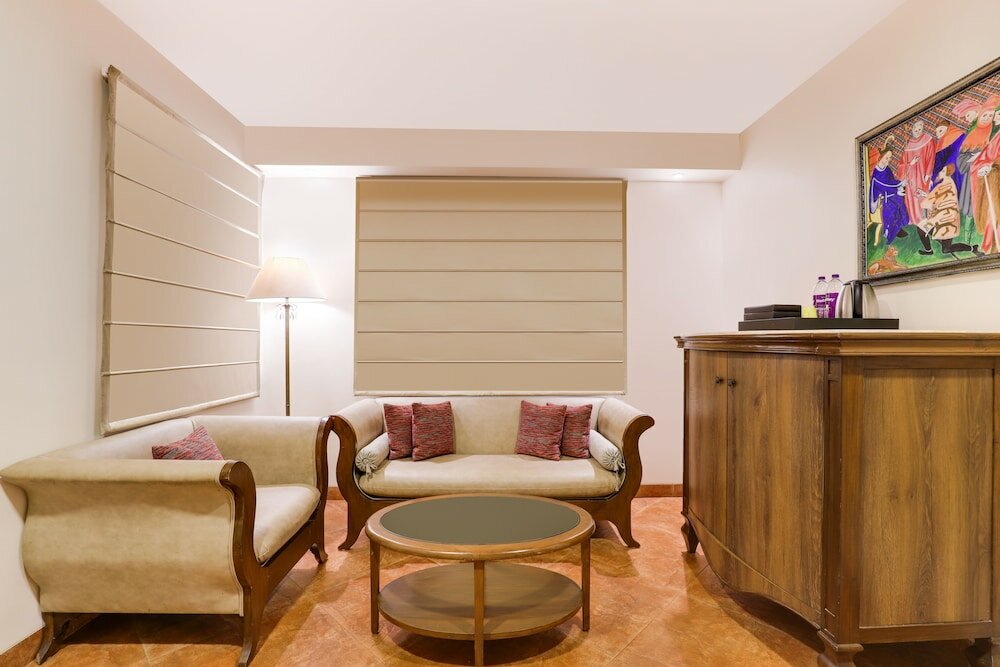 Фото Lemon Tree Amarante Beach Resort, Goa