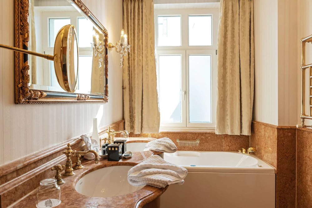 Фото Seetelhotel Ahlbecker Hof