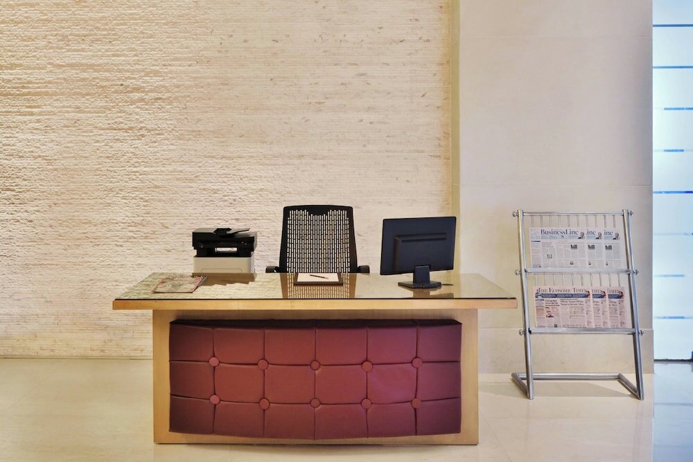 Фото Courtyard by Marriott Chennai