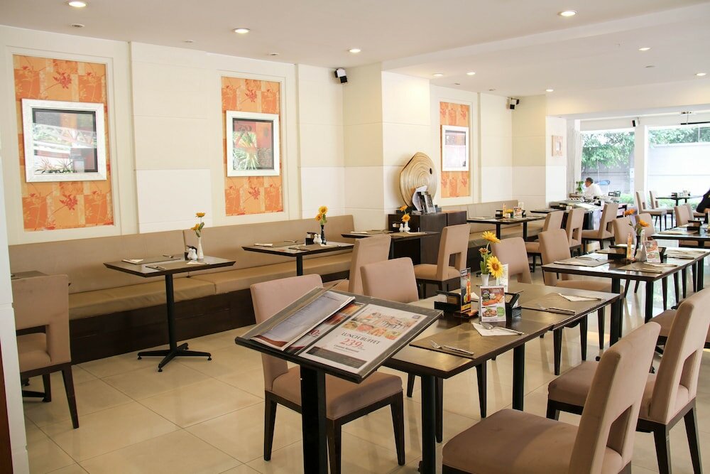 Фото FuramaXclusive Sathorn Bangkok