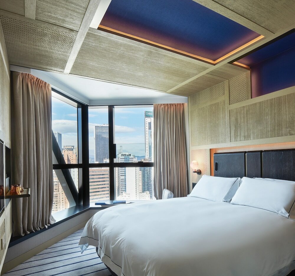 Фото The Emperor Hotel