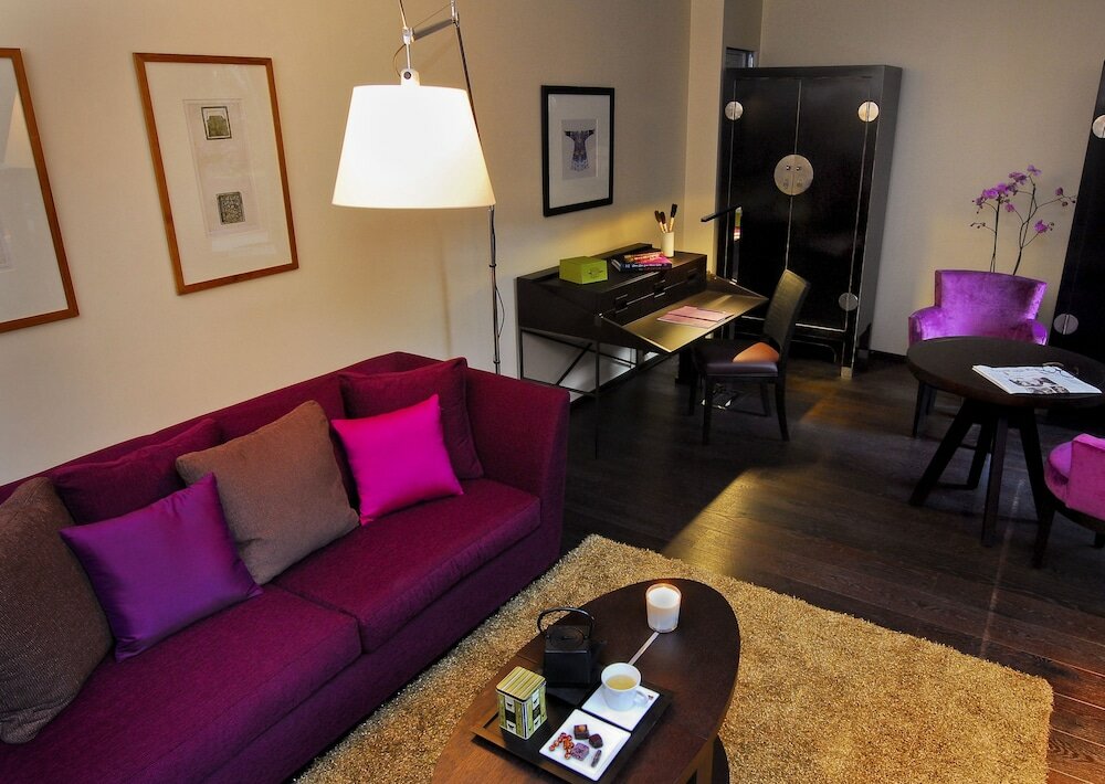 Фото Eastwest Hotel