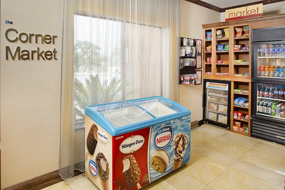 Фото Fairfield Inn & Suites by Marriott San Antonio Seaworld