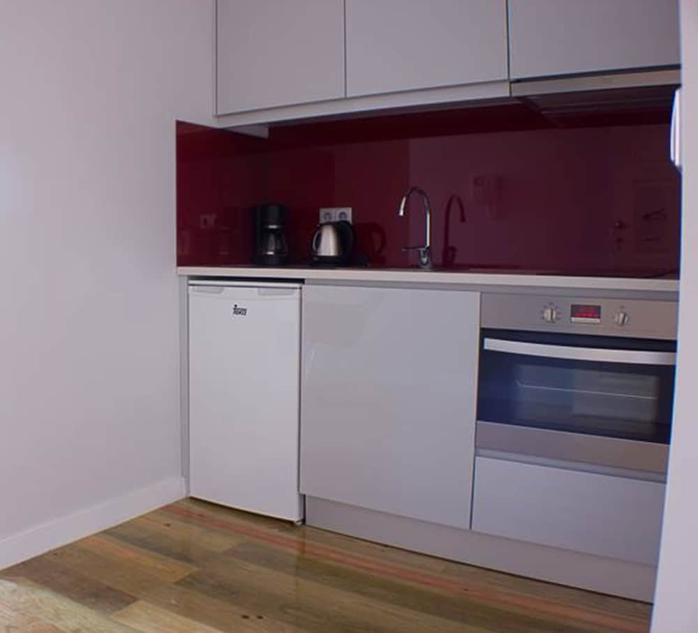 Фото Oporto Trendy Apartments