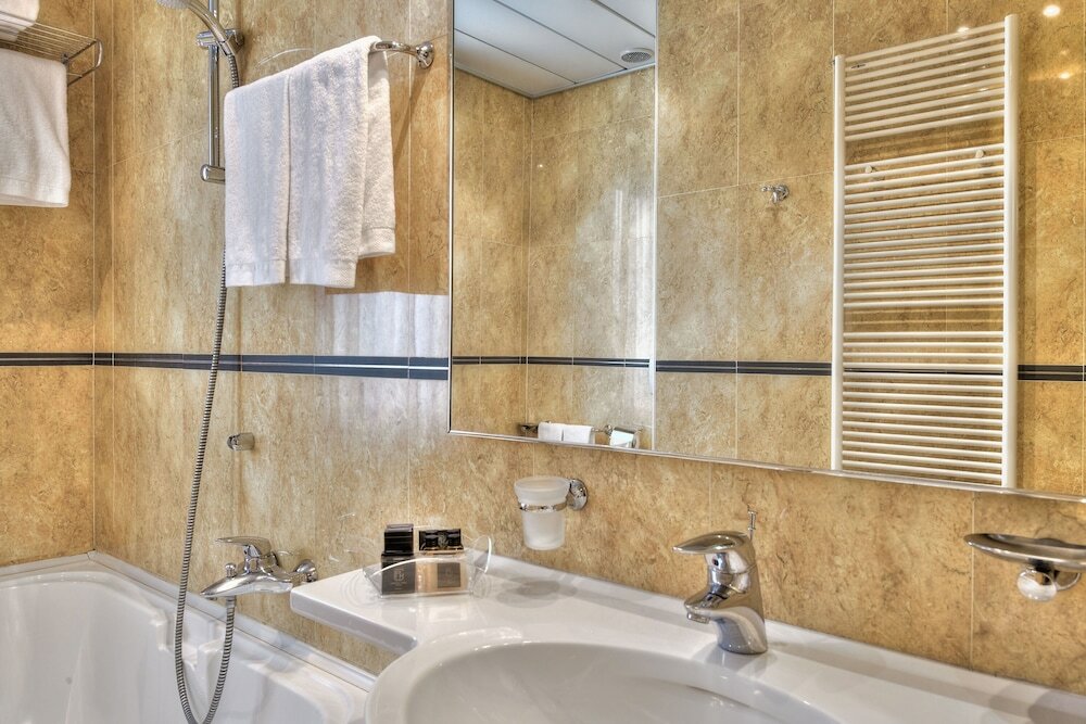 Фото Central Park Hotel Modena