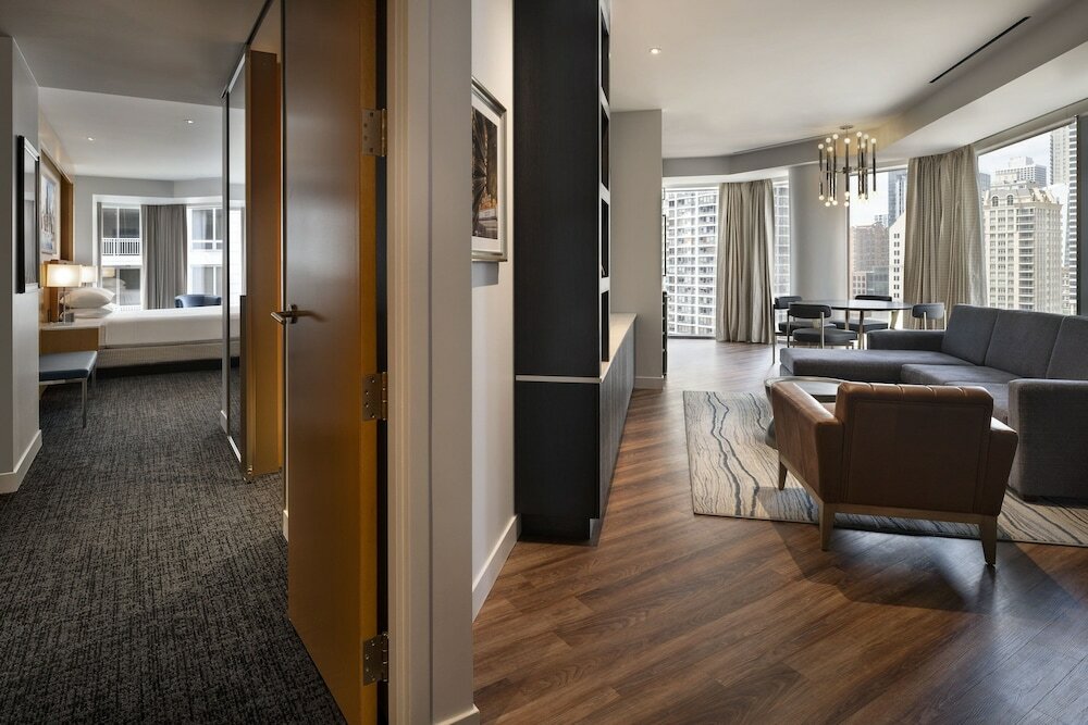 Фото Residence Inn Chicago Downtown Magnificent Mile