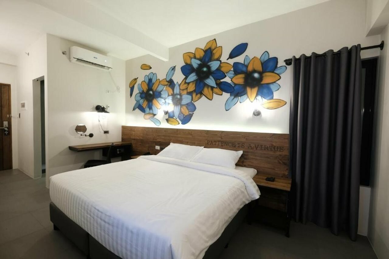 Фото U Hotels Makati