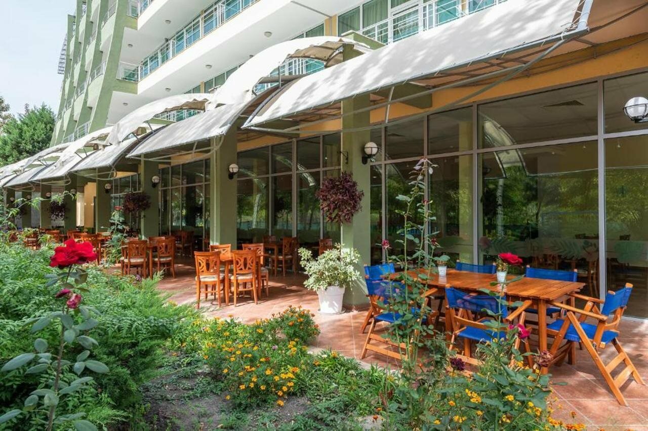 Фото отеля 3