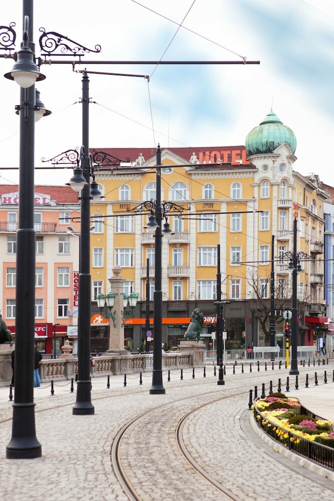 Фото Hotel Lion Sofia