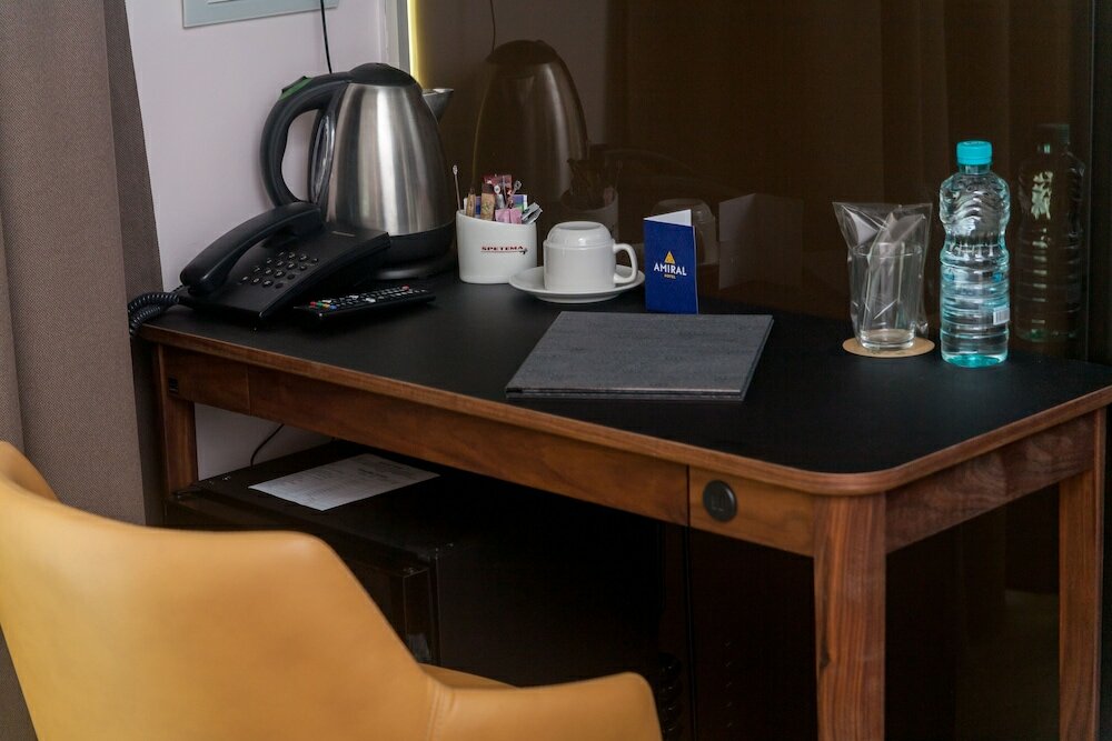 Фото Amiral Hotel
