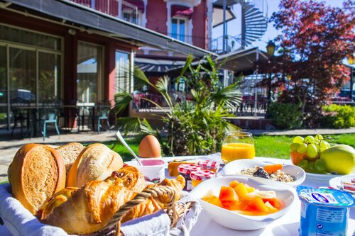 Внешний вид отеля Best Western Beausejour в Лурде, фото 4