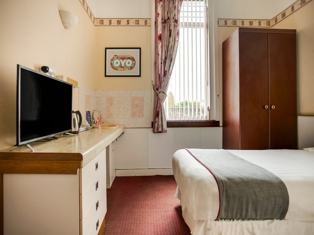 Фото Savoy Park Hotel