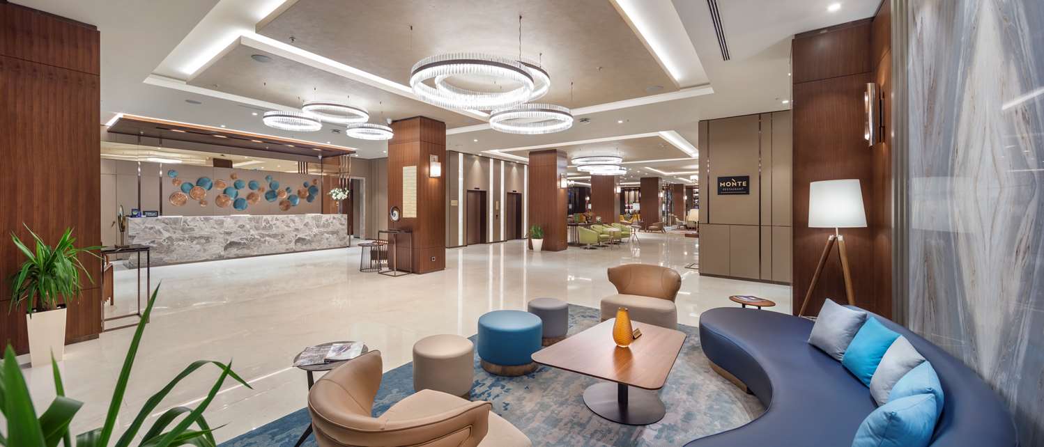 Фото DoubleTree by Hilton Skopje