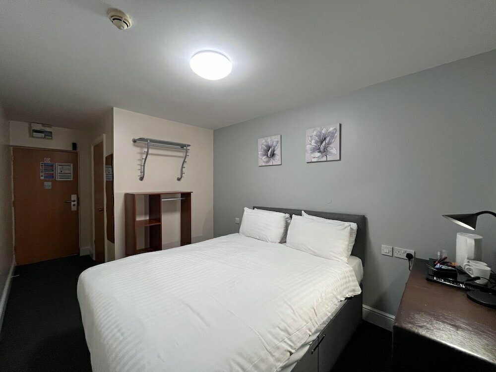 Hotel Go2 Gloucester Hotel by Oyo, Gloucester, photo