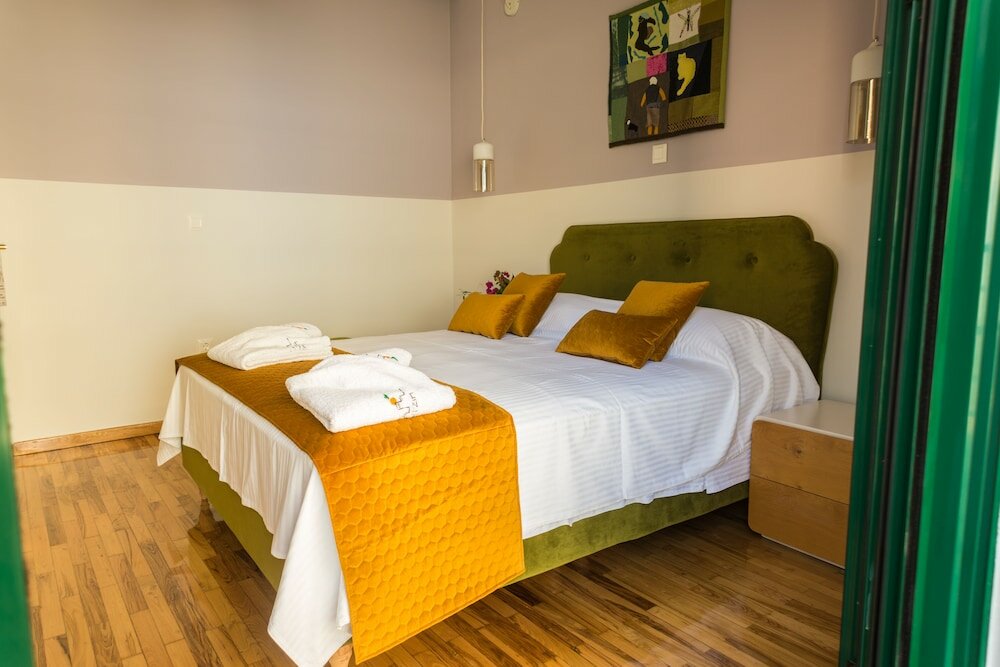 Фото Neratzia Rooms