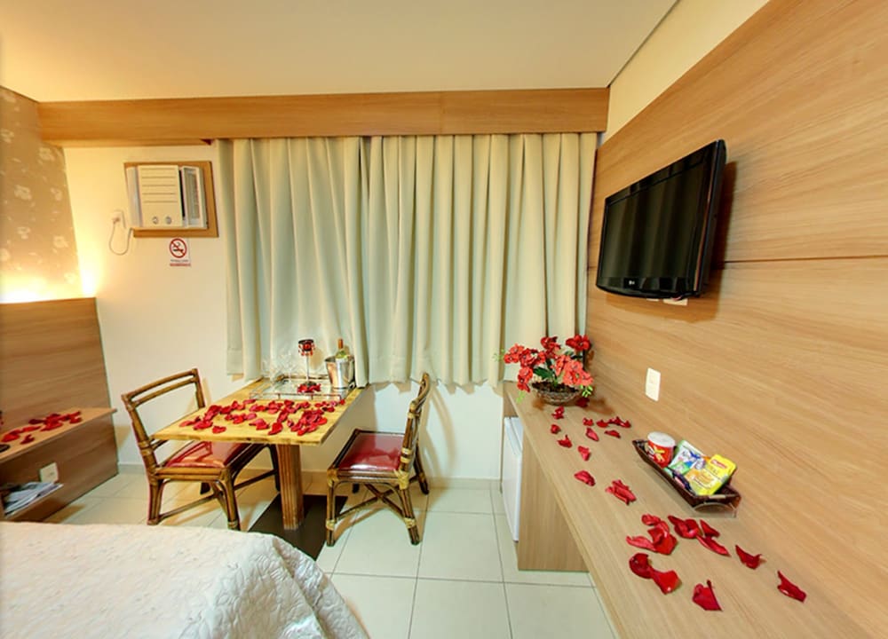 Фото Amazon Plaza Hotel