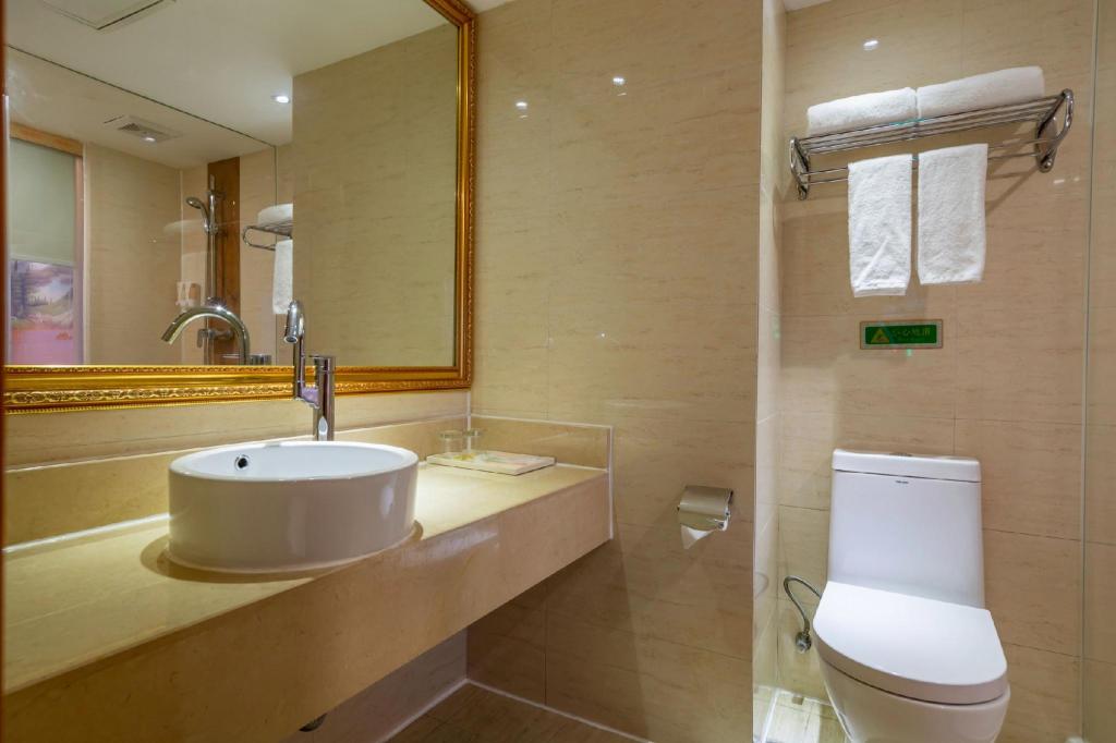 Фото Vienna Hotel Shenzhen Lo Wu Control Point