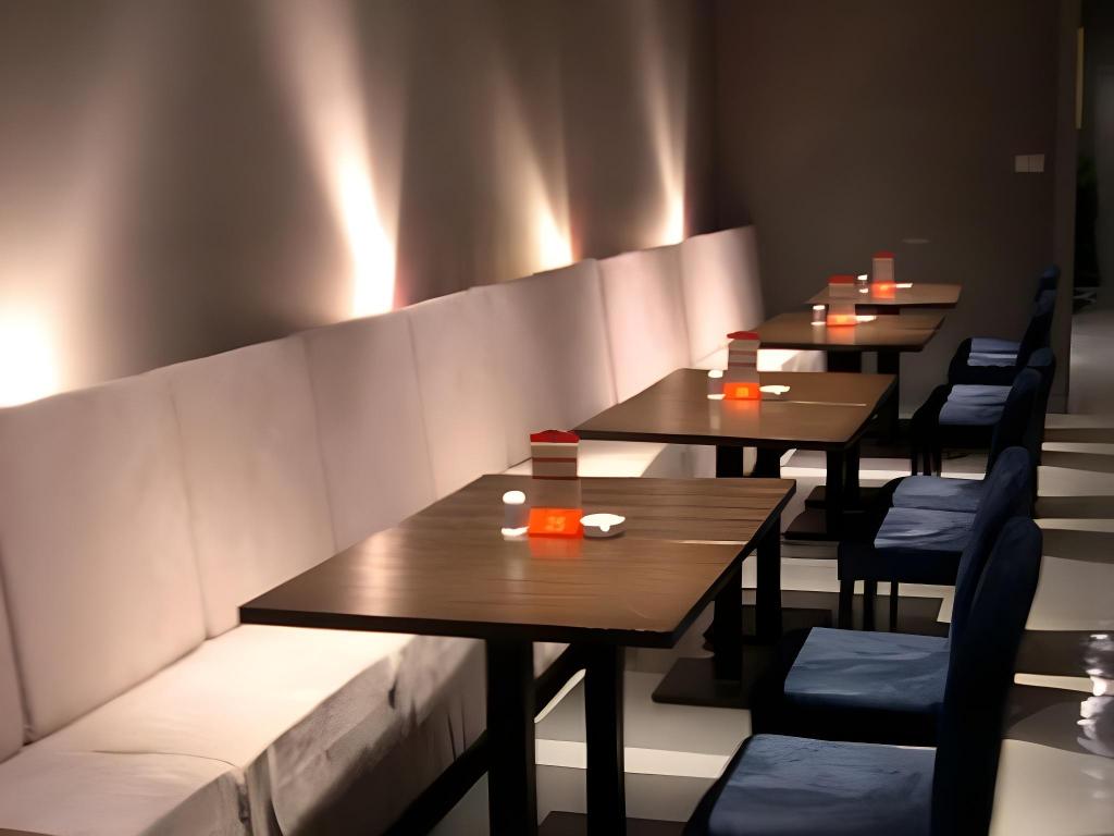 Фото Jingjiang Inn Chongqing Eling Metro Station