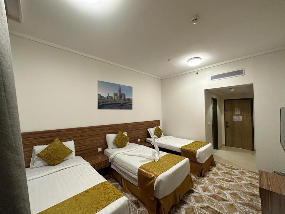 Фото Sama Al Amani Hotel