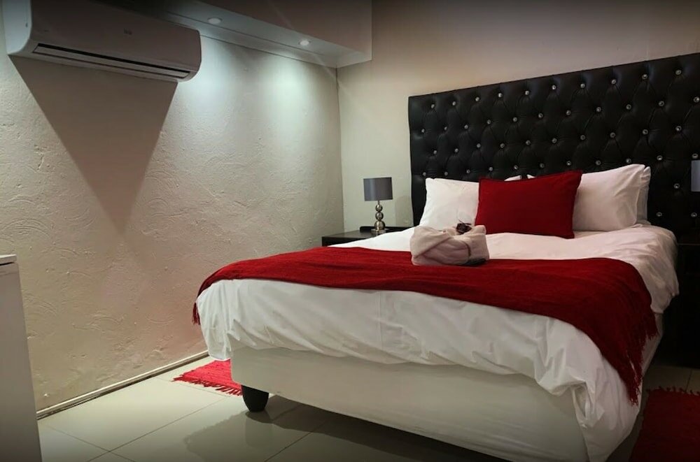 Фото The Catwalk Lodge