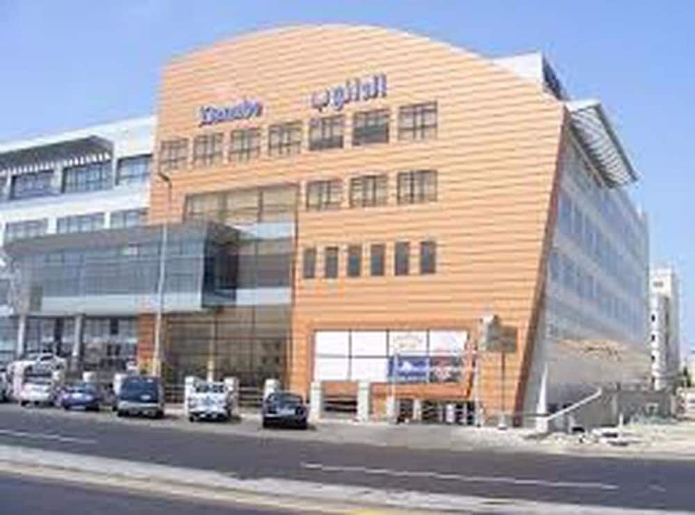 فندق Wow Hotel Jeddah ، جدة، صورة