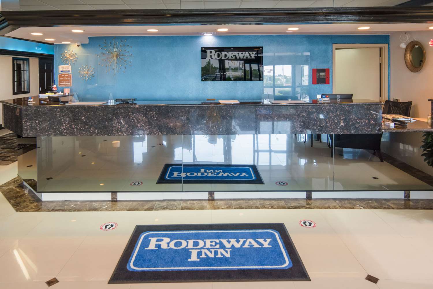 Фото Rodeway Inn
