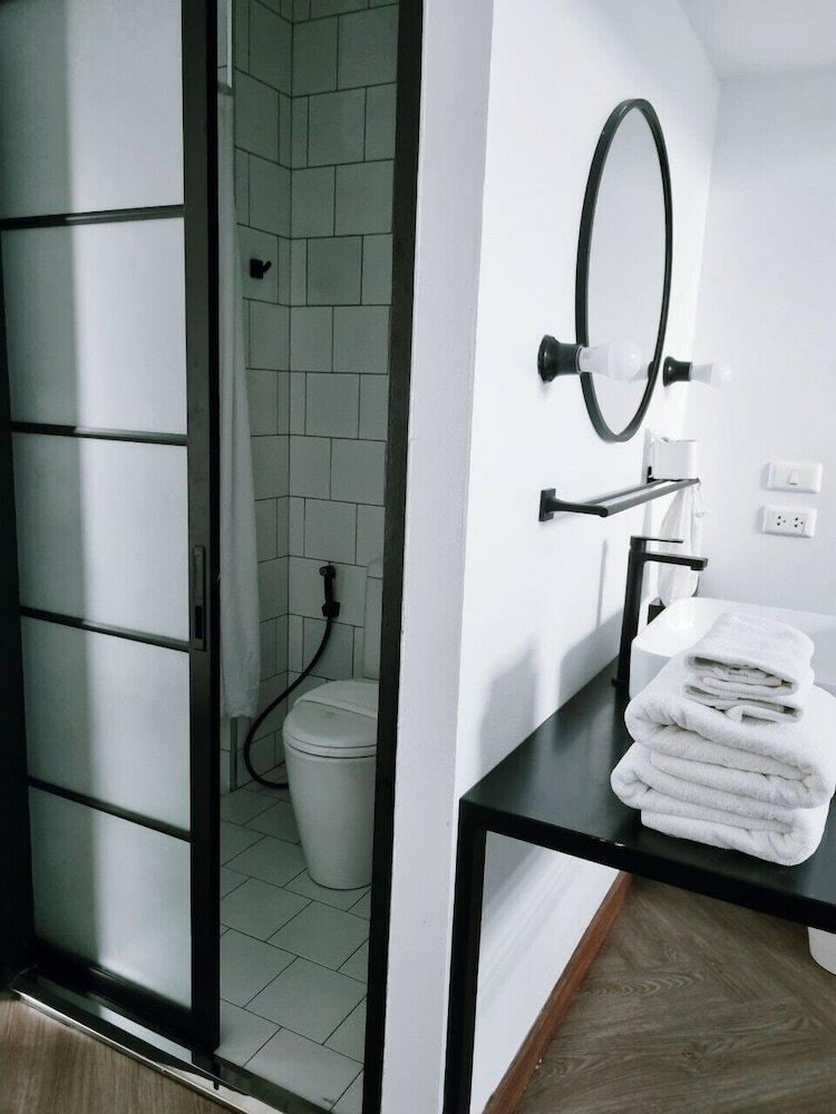 Фото Blu Monkey Hub & Hotel Ranong