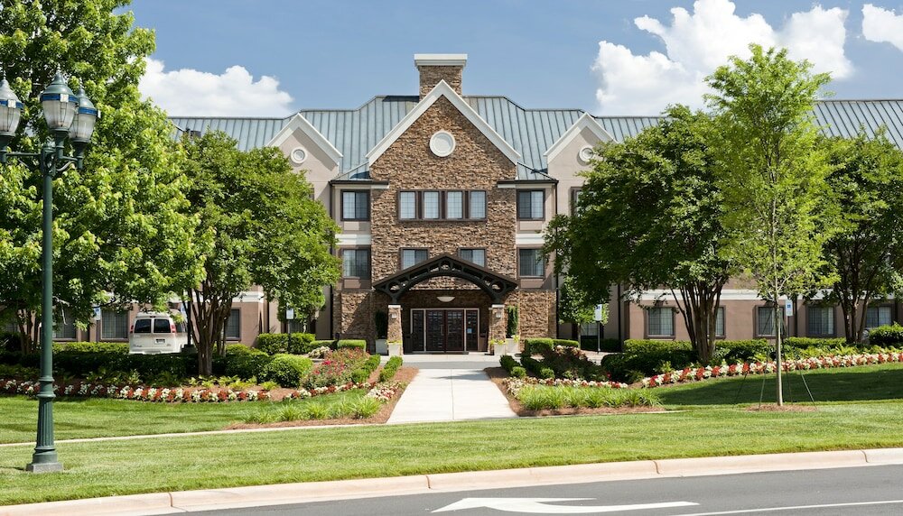 Фото Staybridge Suites Charlotte Ballantyne, an Ihg Hotel