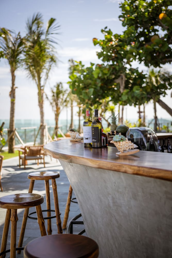 Фото Sala Grand TuyHoa Hotel