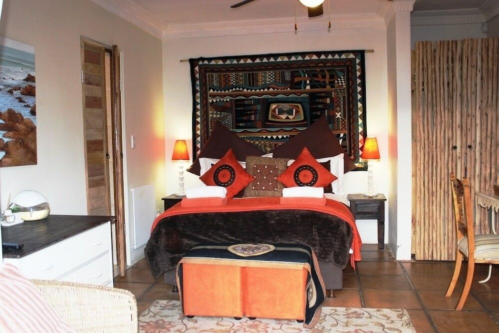 Фото Bamboo, the Guest House