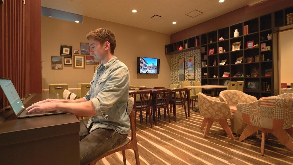 Фото Cabin & Lounge Highland Station Inn