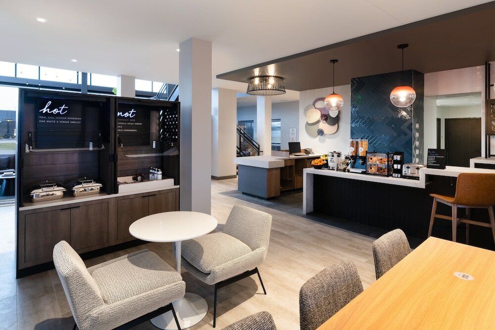 Фото Atwell Suites Denver Airport Tower Road, an Ihg Hotel