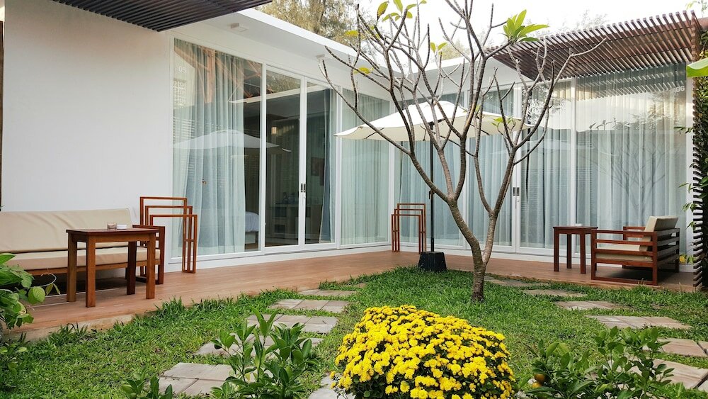 Фото Sahaa Beach Resort