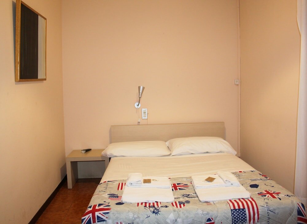 Фото Hotel Colombo