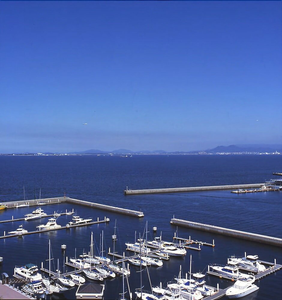 Фото Hotel Marinoa Resort Fukuoka