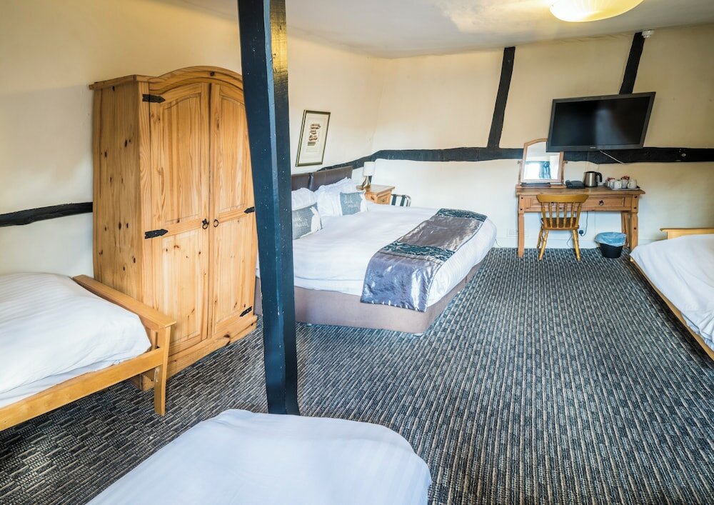 Фото The White Hart Hotel