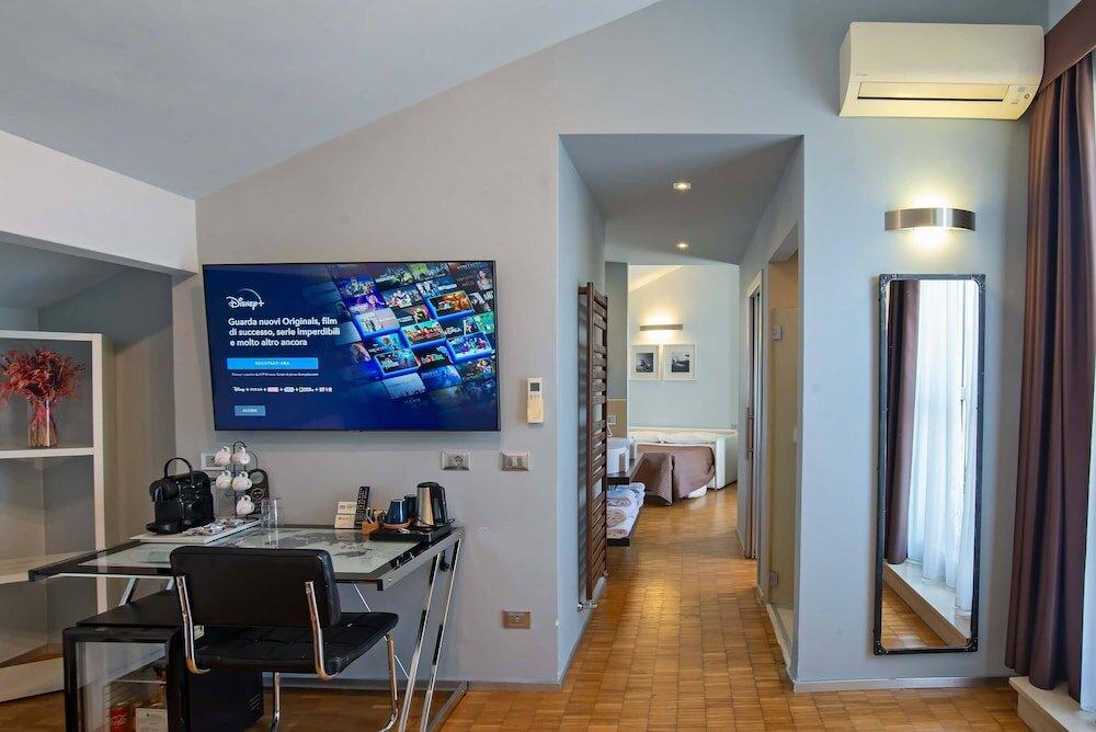 Фото Hotel Orcagna