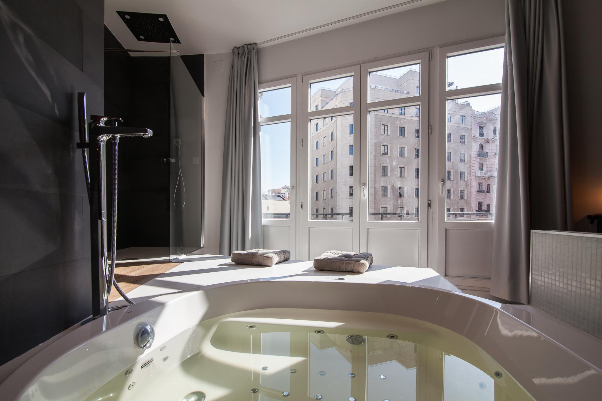 Фото Vitium Urban Suites