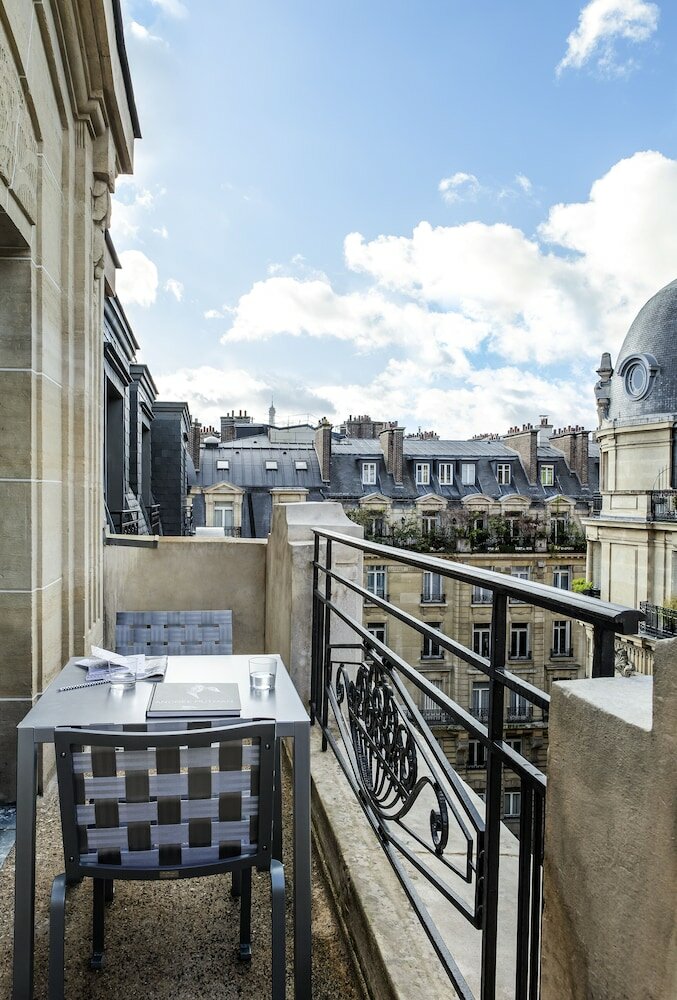 Фото Sofitel Paris Arc de Triomphe Hotel