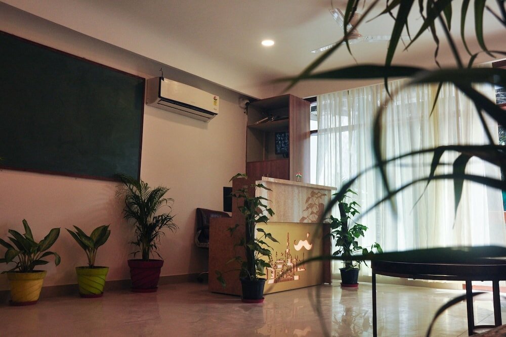 Фото Moustache Delhi