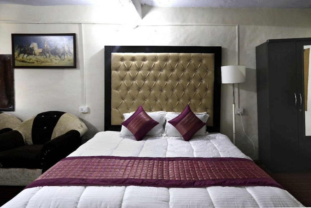 Фото Hotel Kausani Retreat