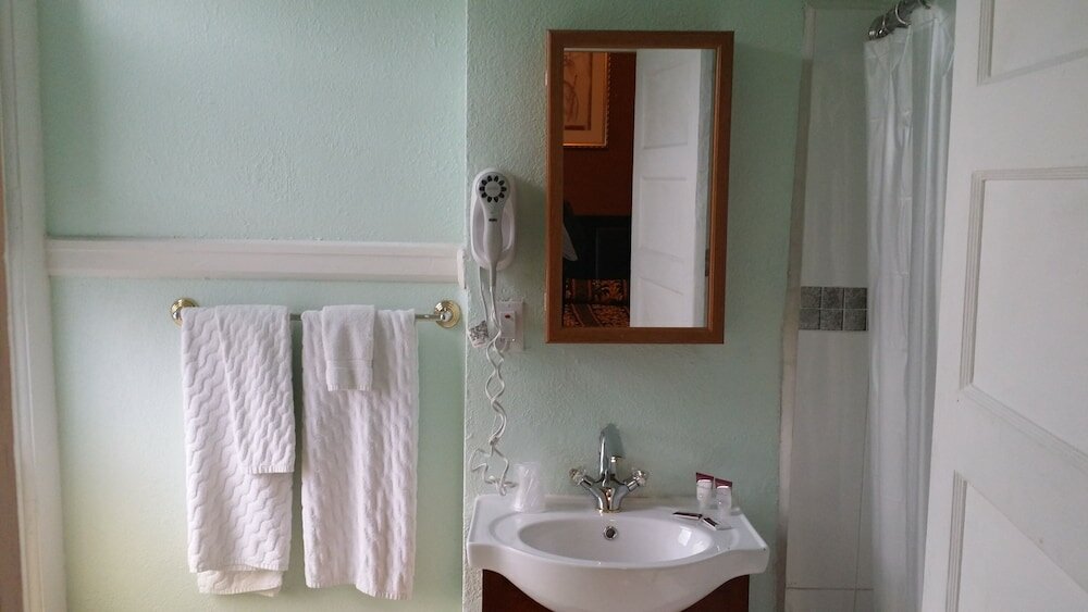 Фото El Capitan Hotel