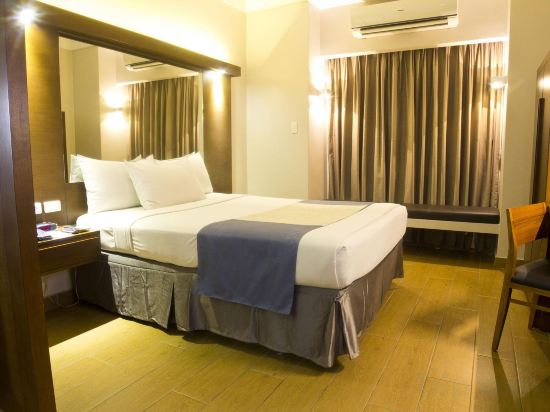 Фото Microtel by Wyndham Acropolis