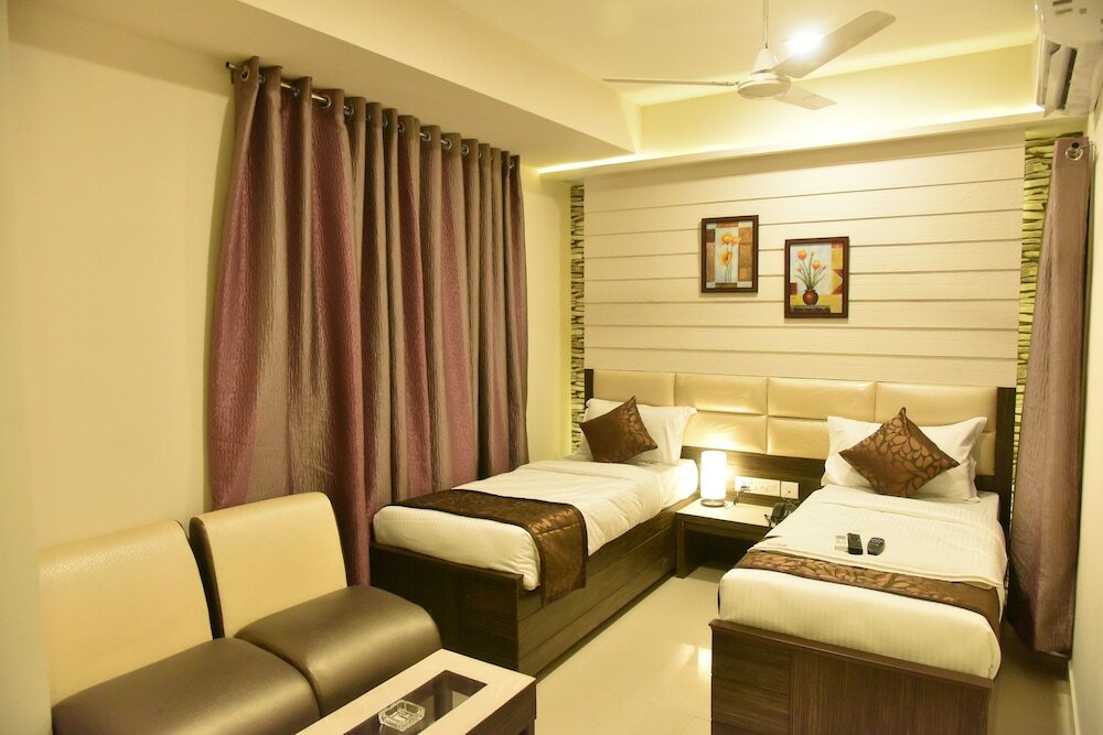 Фото отеля 2