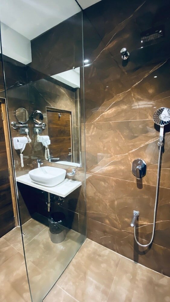 Фото Gulf Hotel Colaba