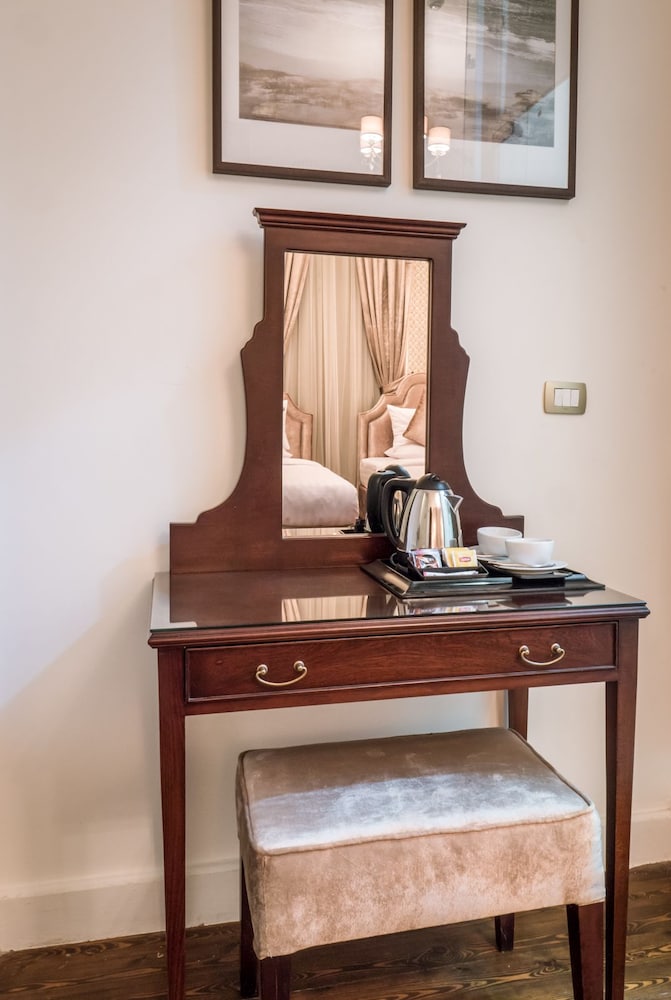 Фото 1920s Boutique Hotel and Restaurants