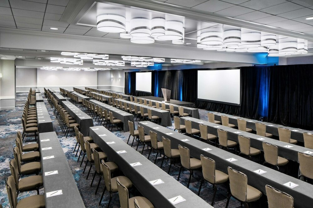 Фото Hyatt Regency Newport Beach