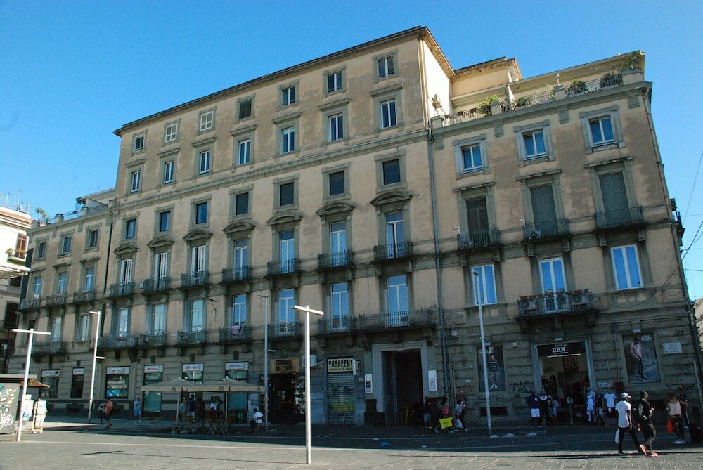 Hotel Garibaldi 136, Naples, photo