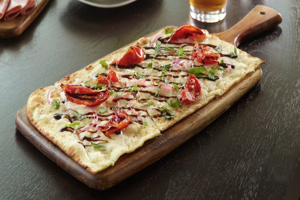 Фото Ac Hotel by Marriott Atlanta Airport Gateway